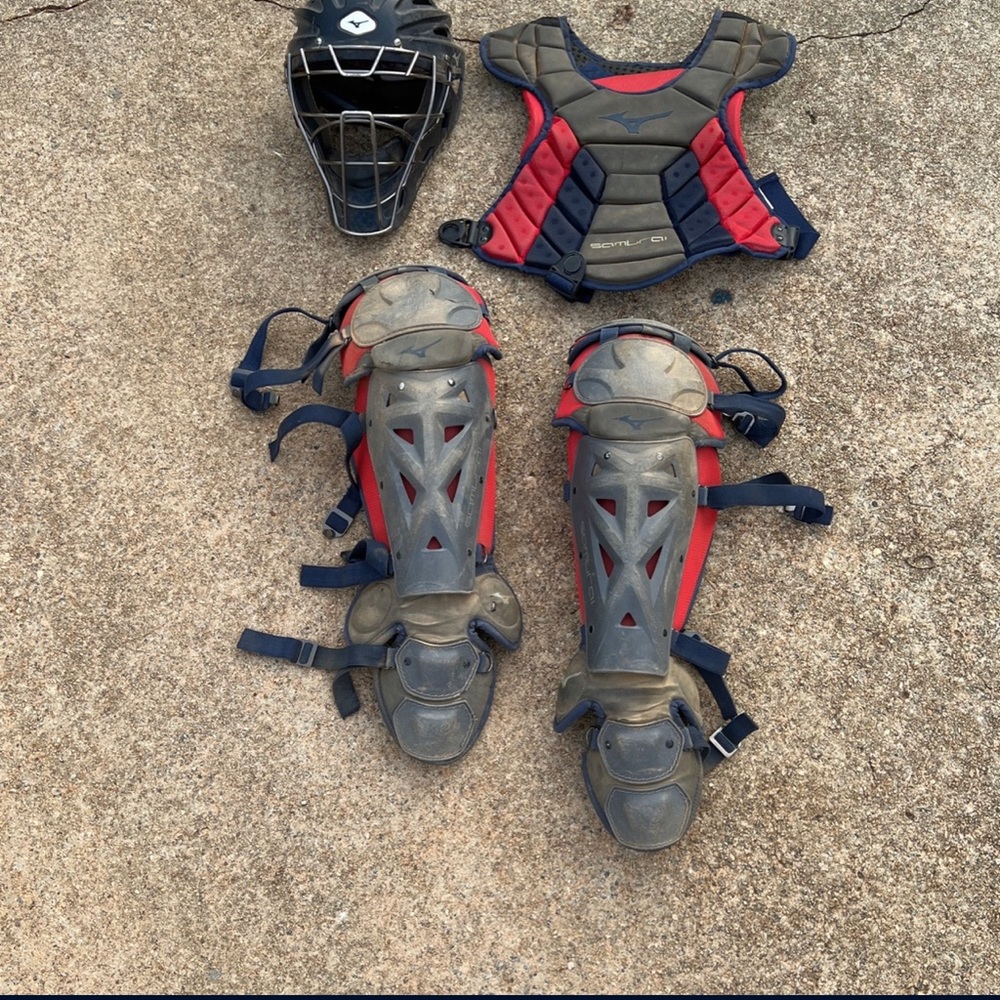 Womens Mizuno Samurai Catchers Gear